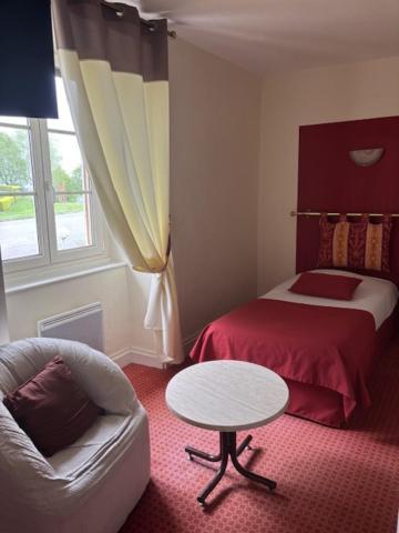 Logis Hotel De La Tour Masseret Екстер'єр фото