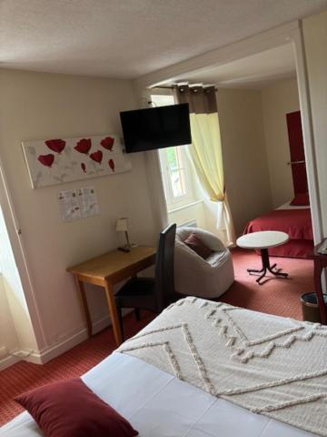 Logis Hotel De La Tour Masseret Екстер'єр фото